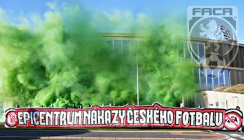 Fanoušci Slavie demonstrovali před sídlem FAČRu! Případ řeší policie
