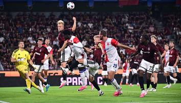 Slavia vyloupila Letnou s čistým kontem. Derby rozhodly letní posily