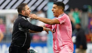 Inter Miami prohrál finále, pak došlo k rvačce. Suárez plivl na soupeře