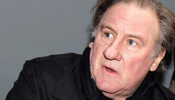 Útěk do Česka: Depardieu po propuštění z vazby zamířil do Prahy