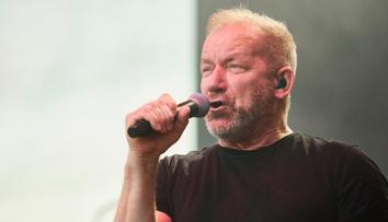 David Koller musel nečekaně zrušit koncert. Fanouškům poslal vzkaz