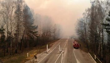 Požár v okolí Černobylu je po deseti dnech pod kontrolou, tvrdí Ukrajina