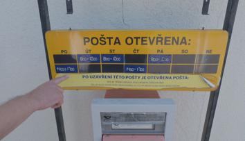 Pošta experimentuje s mobilními pobočkami. Obcím se zatím moc nelíbí