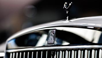 Další automobilka je v problémech. Zkrachoval důležitý dodavatel