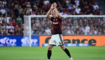 Skórovat za Spartu je splněný sen, zářil Brunes. Řekl, proč nechal penaltu Karabcovi