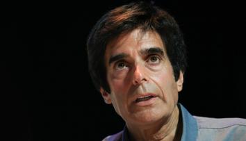 Známý kouzelník David Copperfield čelí obvinění ze sexuálního obtěžování