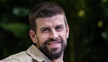 Legenda Barcelony vybouchla. Piqué vyhrožoval sudímu a hrozí mu velký trest