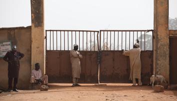 Nigérijské armádě se podařilo osvobodit 344 unesených studentů