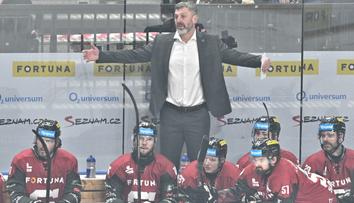 Trenér Sparty hořekoval na rozhodčí. Ti ale v důležitém momentu nechybovali