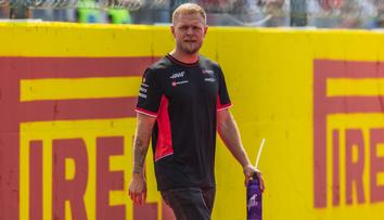 Magnussen nasbíral už 12 trestných bodů. V dalším závodě nesmí startovat