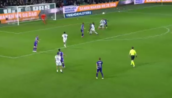 Výstavní trefa v Nizozemsku. Ngonge předvedl parádní patičku