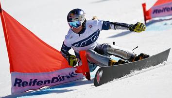 Skvělý start Ledecké do sezóny. Na snowboardu ovládla hned první závod