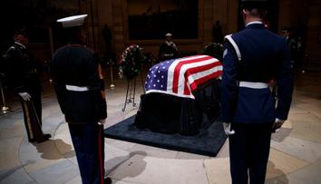 Rodina se rozloučila s bývalým prezidentem USA Bushem
