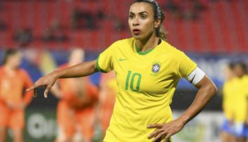 Fotbalová legenda Marta chystá svatbu! Brát si bude spoluhráčku