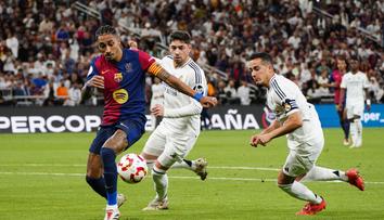 Šok pro fanoušky Barcelony a Realu? Ligové El Clásico se může hrát v Anglii