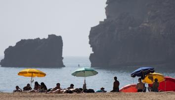 Hromadná otrava v turistickém ráji. Desítky lidí po koupání skončily v nemocnici