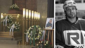 Poslední rozloučení s Kloučkem začalo v symbolický čas. Přišla řada osobností