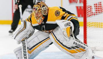 Legendární brankář se vrací do NHL. S Bostonem podepsal smlouvu