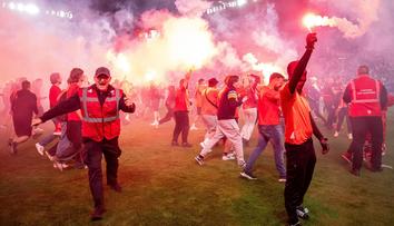 Slavia podle ministerstva vnitra v derby pochybila. Další trest ale nedostane