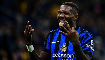 Oslabený FC Turín potrápil Inter. Těsný triumf zařídil hattrickem Thuram