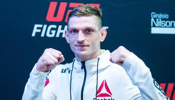 Další úspěch! Dvořák v UFC vyhrál jeden zápas a už je v TOP 15