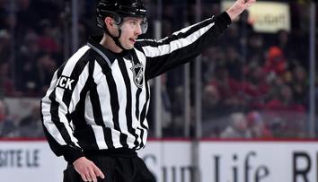 Český sudí míří do dějin! Jako první Evropan zasáhl do hry o Stanley Cup