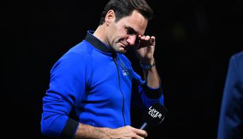 Federer přišel během jediného dne o miliardu. Vypadl z elitního klubu boháčů