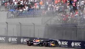Verstappen po ráně v kvalifikaci nechápal: Vůz se najednou utrhl