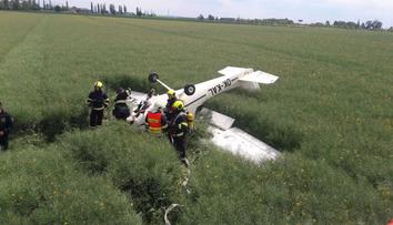 V Praze havarovalo letadlo! Při nehodě se zranil jeden muž