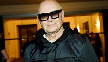 Jiří Korn slaví 75. narozeniny. Proslavila ho Yvetta i Bídníci