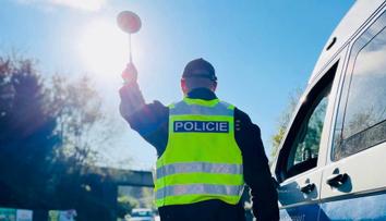 Policie zadržela skupinu řidičů. Všichni měli pozitivní testy na drogy