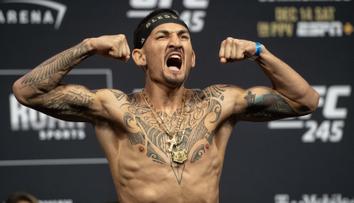 Holloway s Kattarem bojoval až do konce! Nakonec se raduje legenda