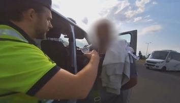 Řidič autobusu nadýchal přes dvě promile. Nahlásili ho cestující