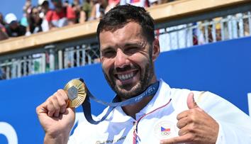 Zlato z olympiády mu nestačilo. Český kanoista Dostál oslavuje další obrovský triumf