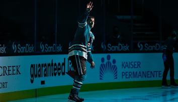 Loučení hokejové legendy. Hráč s nejvíce zápasy v NHL končí kariéru