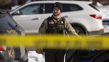 Agenti ICE jsou v USA vůči imigrantům agresivní a opilí mocí, upozorňuje Weiss