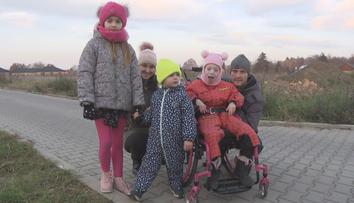 Štěpánka (6) trpí od narození vážnými chorobami. Pomáhají jí Dobří andělé