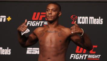 Tenhle cvalík zápasil s Procházkou? Fanoušci žasnou nad proměnou UFC bijce