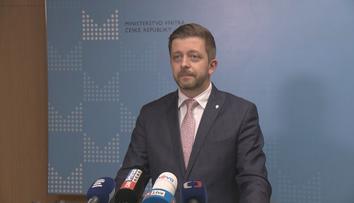 Pořádná čistka v České poště. Ministr Rakušan odvolal osm členů dozorčí rady