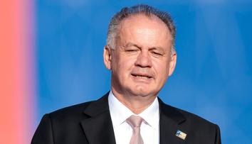 Slovenský exprezident měl vážnou nehodu. Ukázal obličej celý od krve
