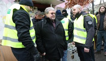 Exekutor poslal účet za vyklizení kliniky. Squatteři zuří, lidé se smějí