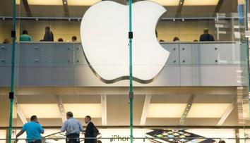 Apple začíná používat nové logo. Odhaluje tím budoucnost firmy