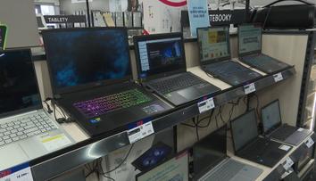 Počítače zdraží o tisíce korun. Porostou i ceny další elektroniky