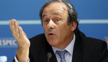 Soud rozhodl. Blatter a Platini byli v úplatkářské aféře zproštěni obvinění