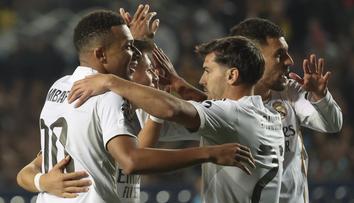 Real nejvzdálenější výlet sezóny zvládl. Mbappé ozdobil svou show hattrickem