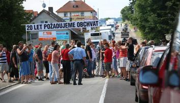 ŘSD před rokem slibovalo obchvat Olbramovic. Zase nekopli do země