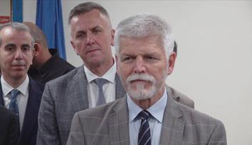 Podání kompetenční žaloby prezidentem nemá v Česku obdoby. Vláda krok nechápe