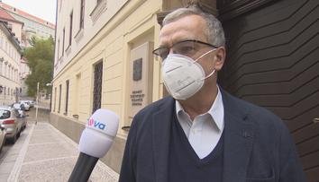 Kalouska nachytali na pivu v hospodě. Nejsem Prymula, brání se
