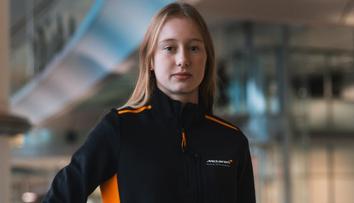 Dcera mistra světa F1 míří do závodní série. Jezdit bude pod českou vlajkou