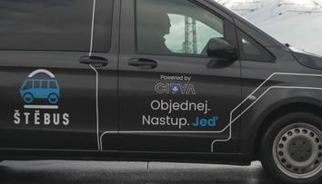 Zájem o poptávkovou dopravu stoupá. Města s ní ušetří, lidé si ji pochvalují